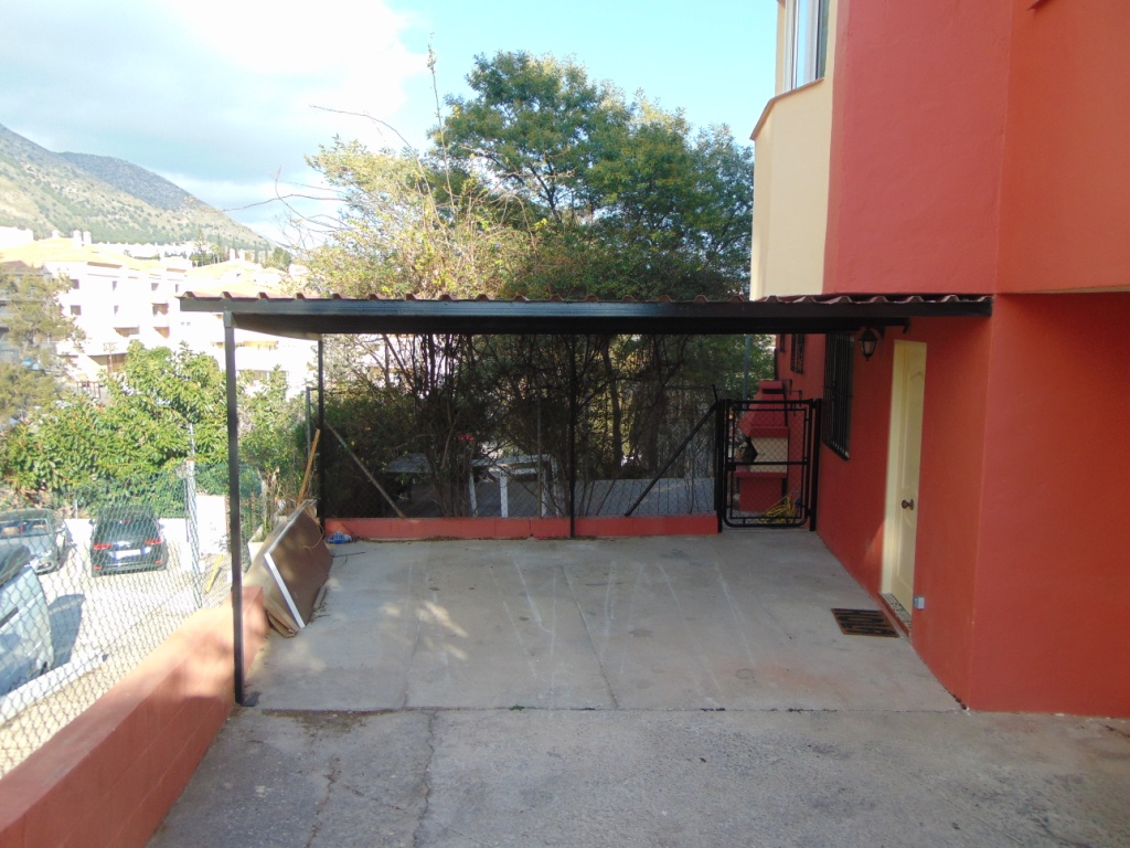 Hus till salu i Torreblanca del Sol (Fuengirola)