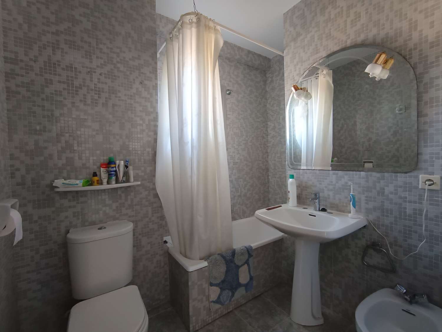 Piso en Fuengirola - 1ª línea de playa (Puerto Deportivo)