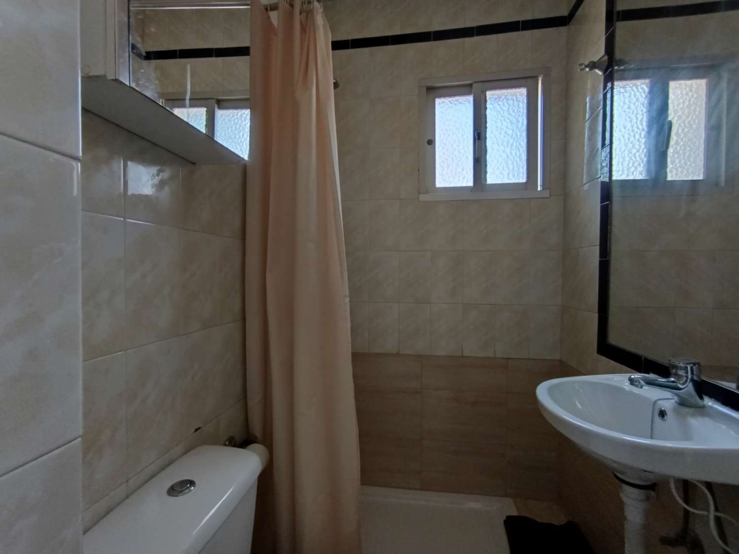 Piso en Fuengirola - 1ª línea de playa (Puerto Deportivo)