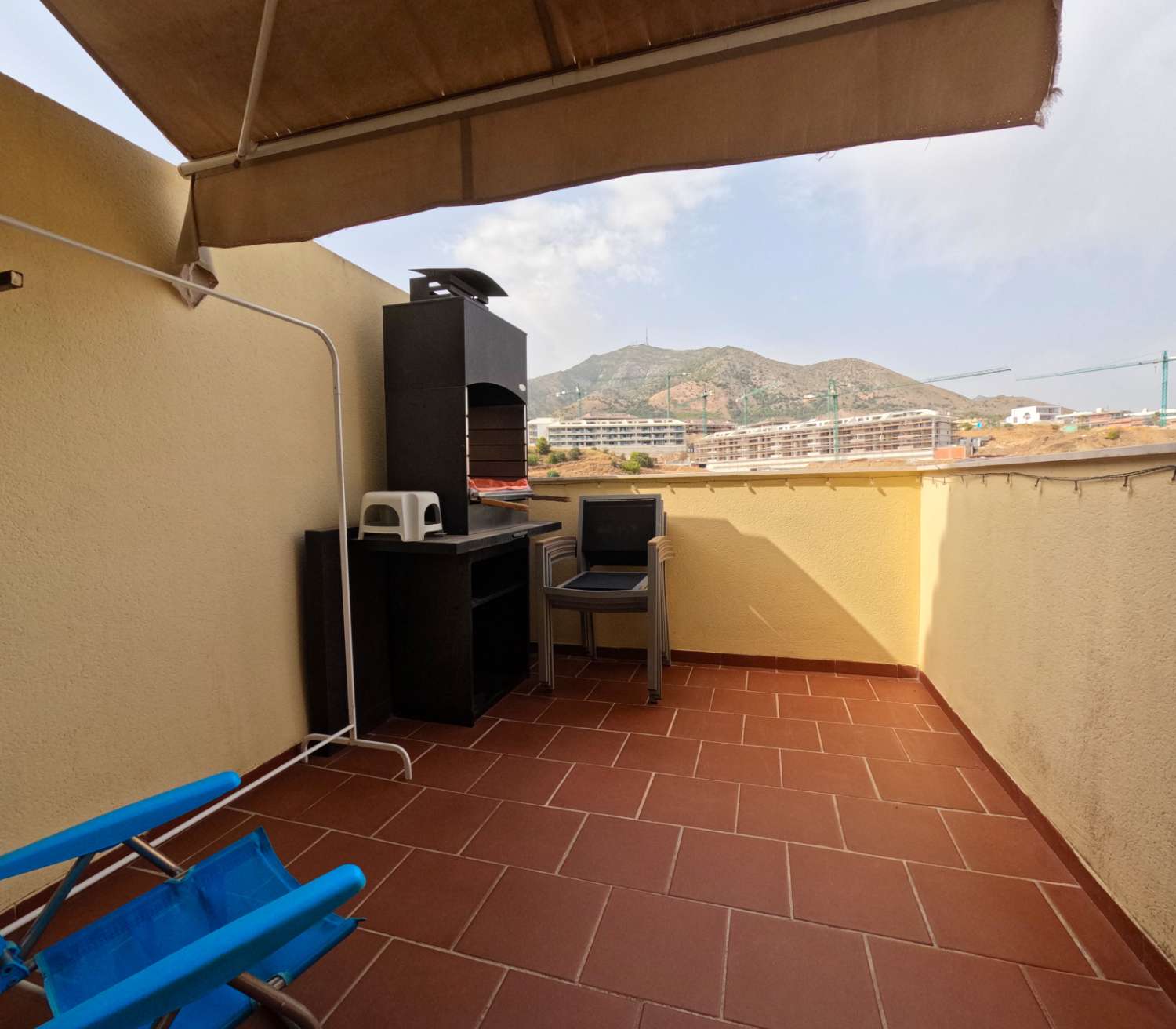 Piso en urb. Torreblanca (Fuengirola)